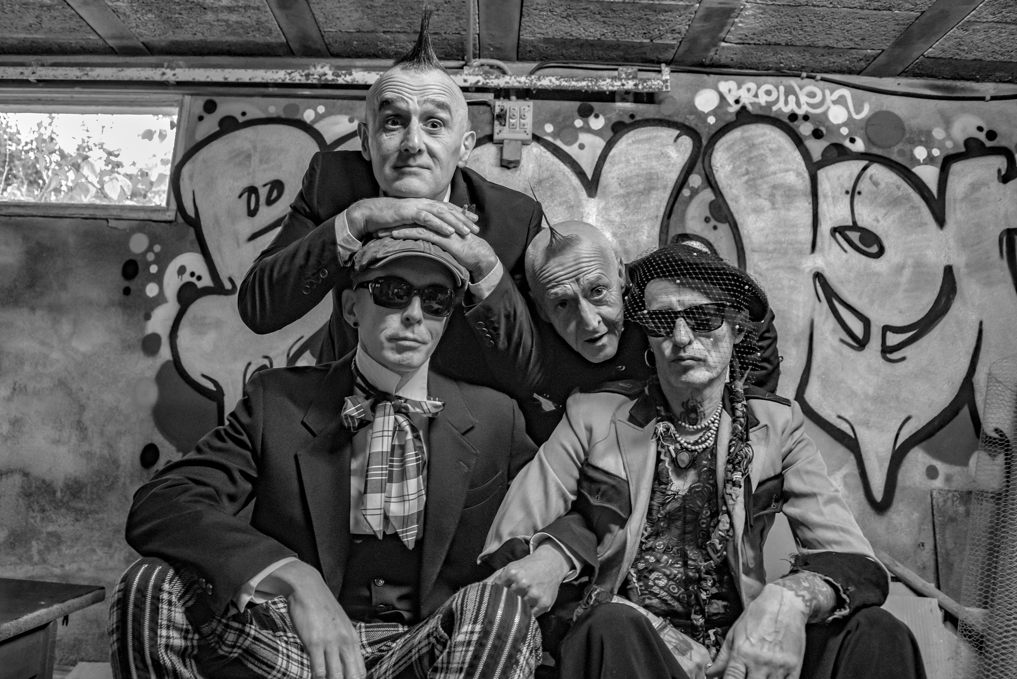 CONCERT : LES RAMONEURS DE MENHIRS + LITTLE VICIOUS MONKEYS à LA ROTONDE